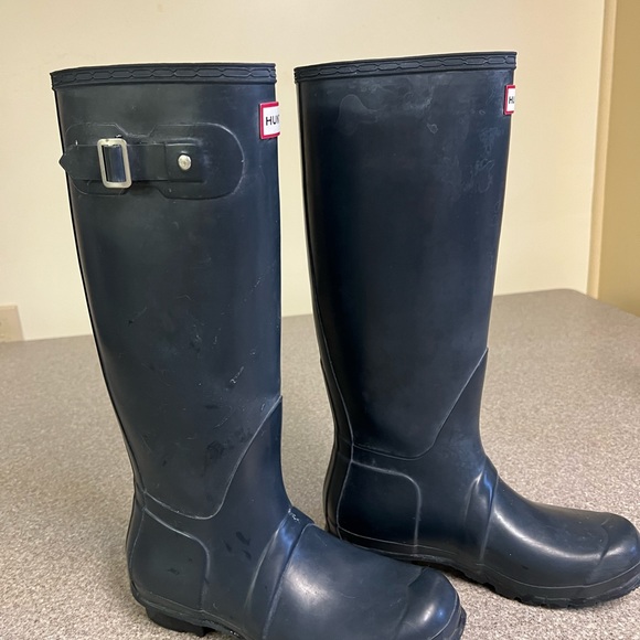 Ladies Navy Hunter Tall Boots - Picture 2 of 5
